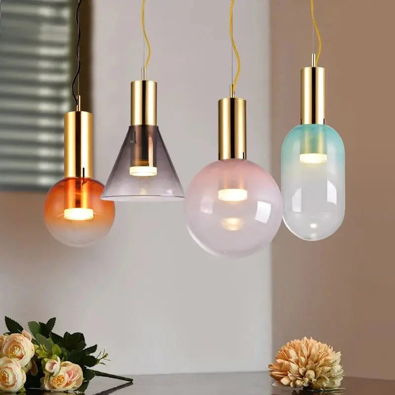 GlowSphere - Elegant Pendellampe for Stilfulle Interiør Motelys