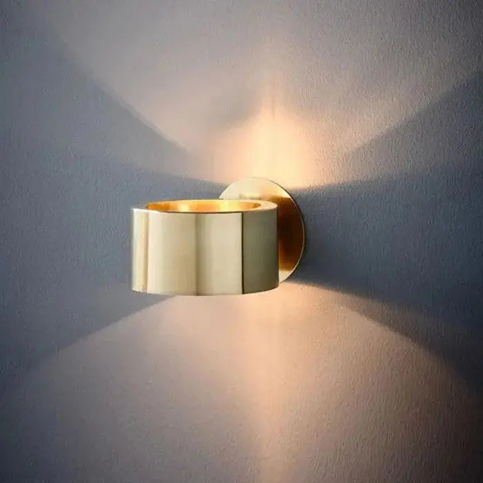 Minimalistisk vegglampe Motelys