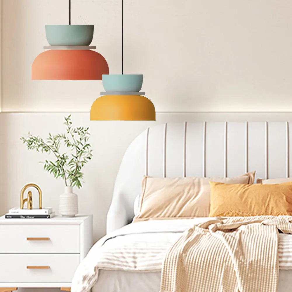 VibrantGlow - Color Block Pendellampe for Et Moderne Hjem Motelys