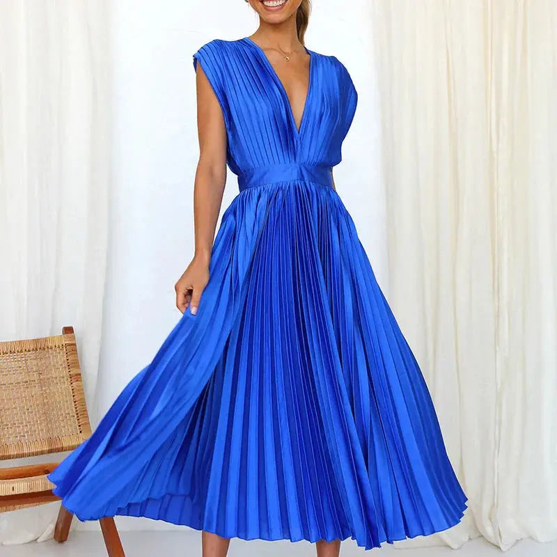 DressGlam - Elegant Plissert Maxikjole for Vår- og Sommerfester Motelys