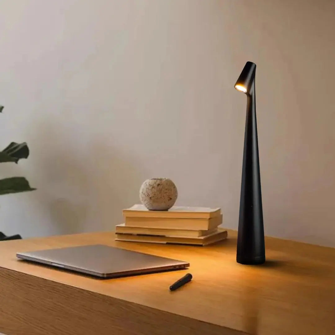 GlowBeam - Trådløs LED-Bordlampe for Stilig Belysning Motelys