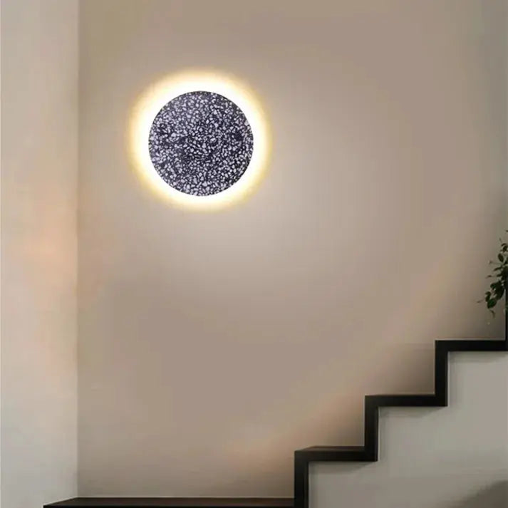 LumenArt - Unik Terrazzo Stibelysning for Moderne Interiør Motelys