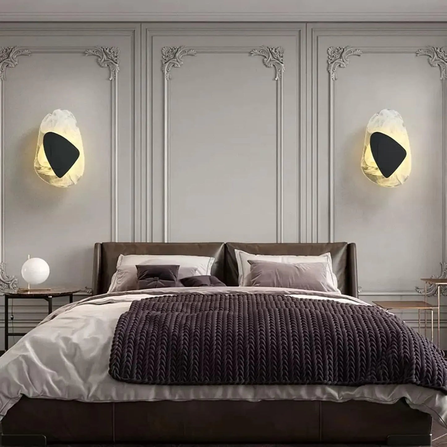 LuxeLight - Elegant LED-Vegglampe i Glass for Stilren Belysning Motelys