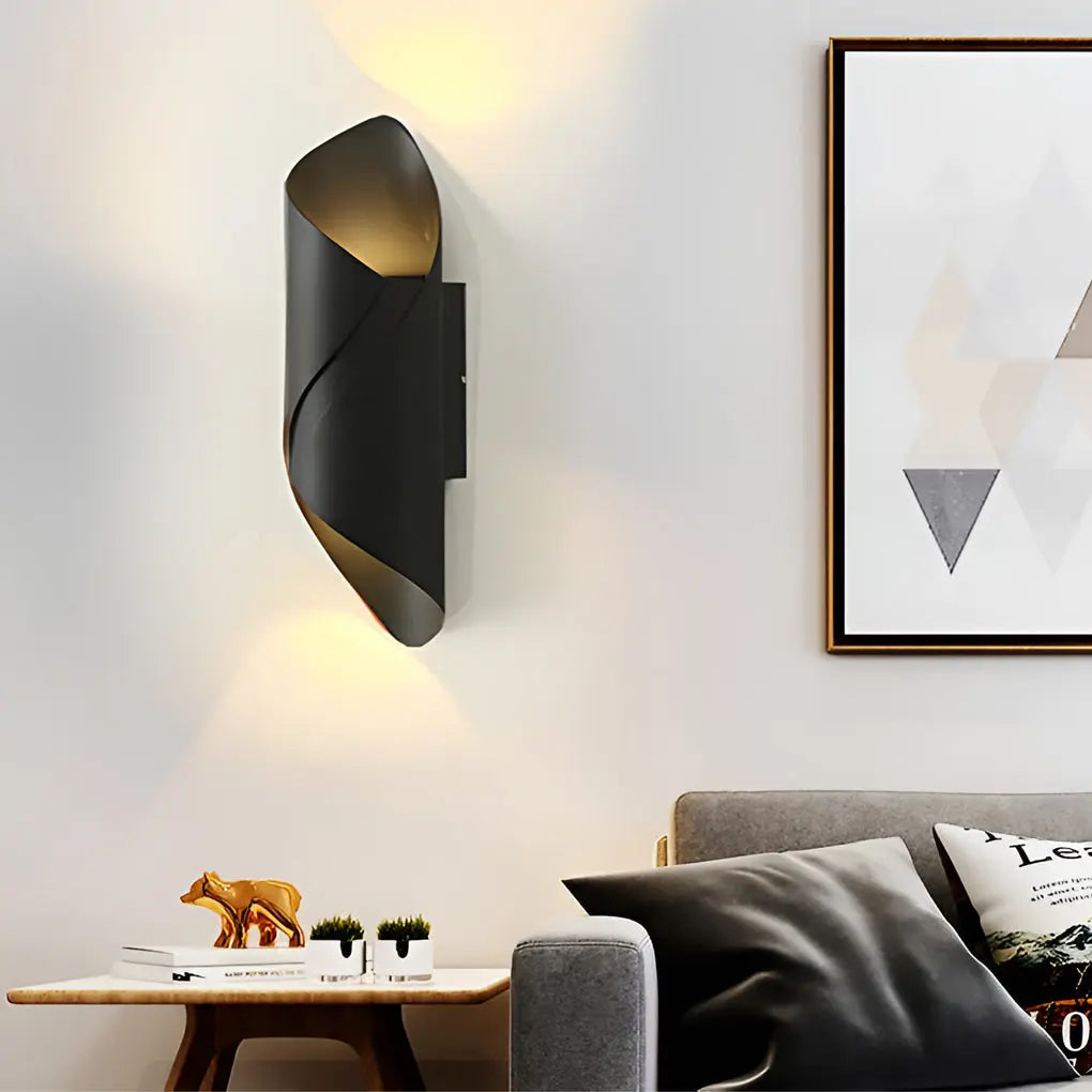 BrightNest - Elegant Utendørs Vegglampe for Sikker Belysning Motelys