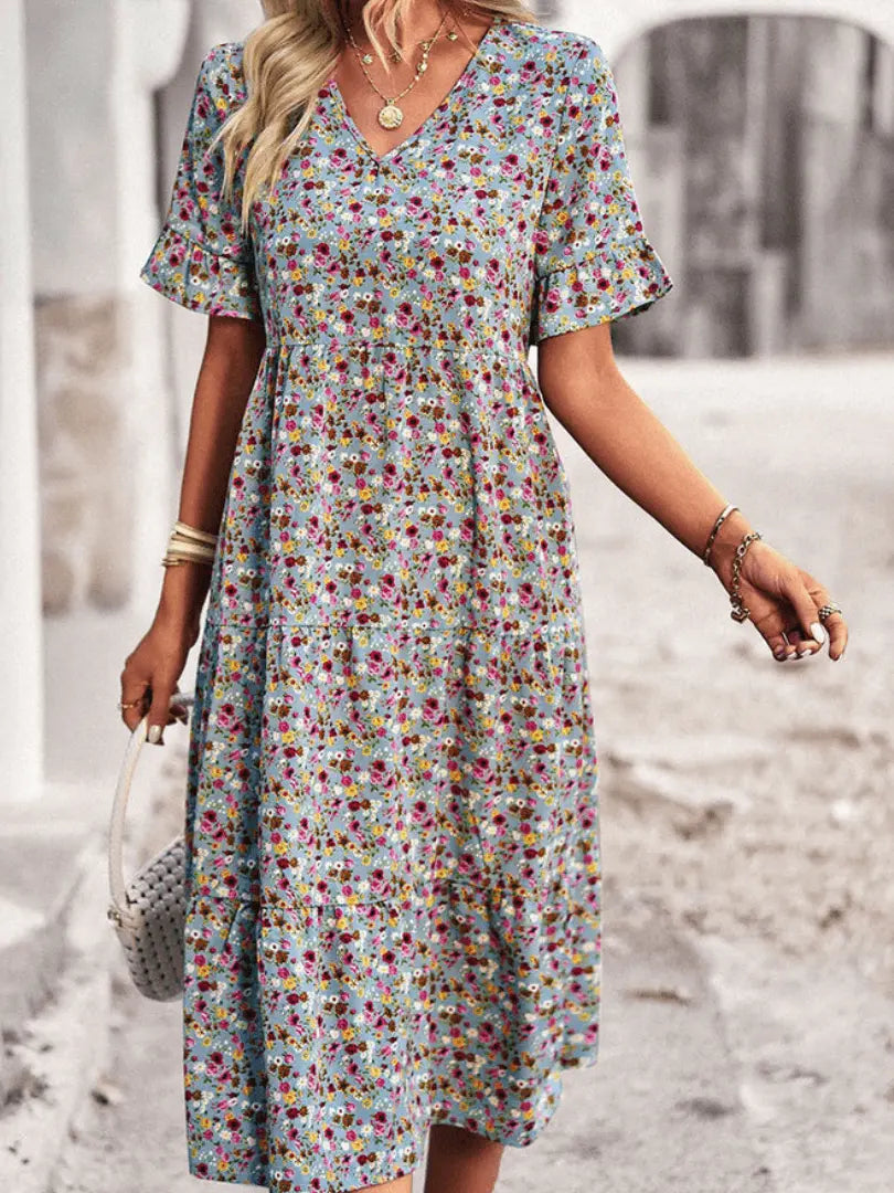 FloralVogue - Stilig Blomstret Midikjole for Feminin Eleganse Motelys