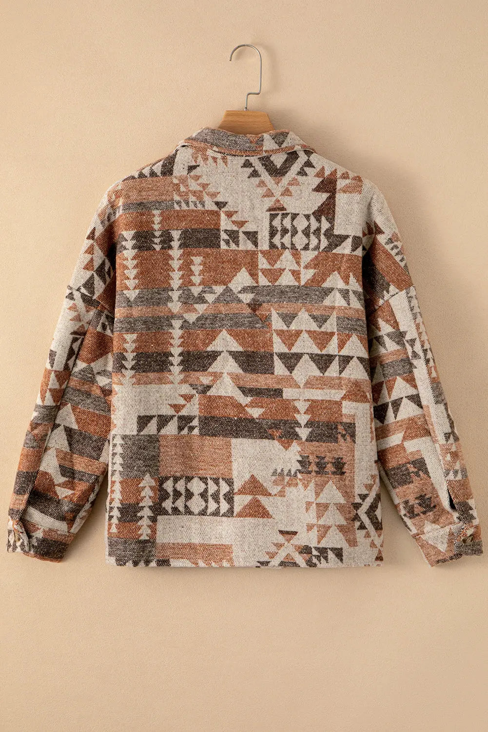 GeoStyle - Trendy Jakke med Geometrisk Trykk for Unike Antrekk Motelys