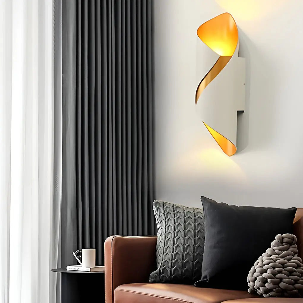 BrightNest - Elegant Utendørs Vegglampe for Sikker Belysning Motelys