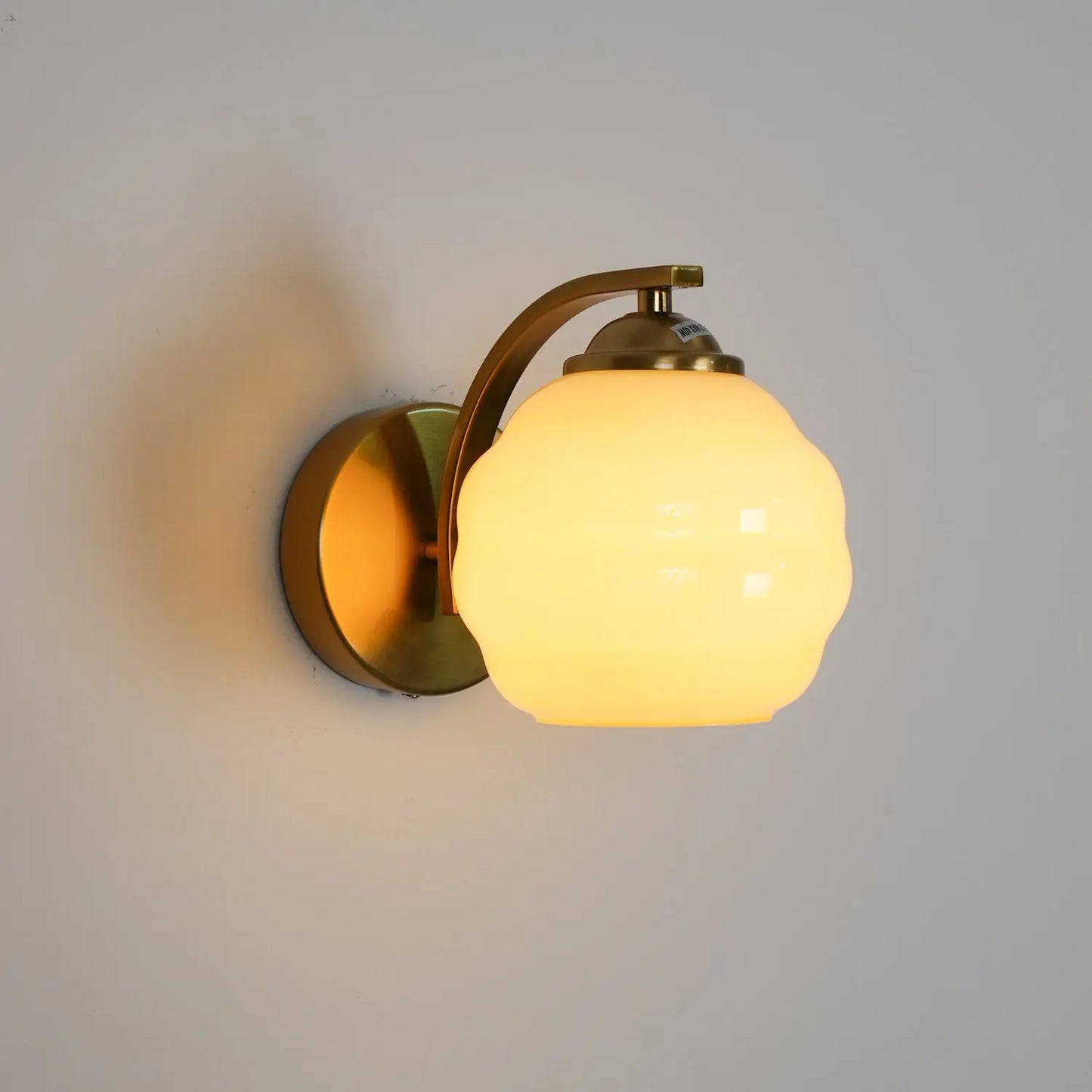 NostalgicLights - Elegant Vintage Vegglampe for Tidøs Atmosfære Motelys