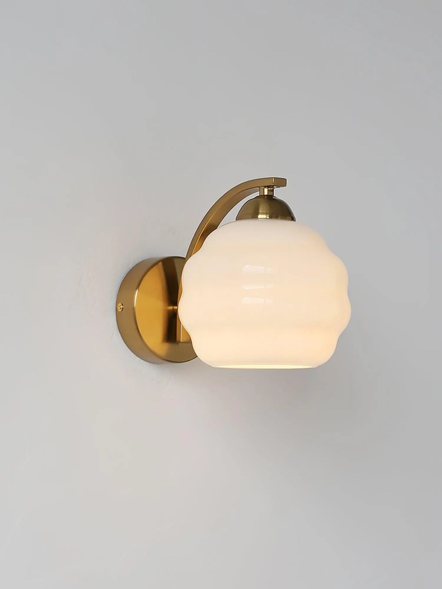 NostalgicLights - Elegant Vintage Vegglampe for Tidøs Atmosfære Motelys