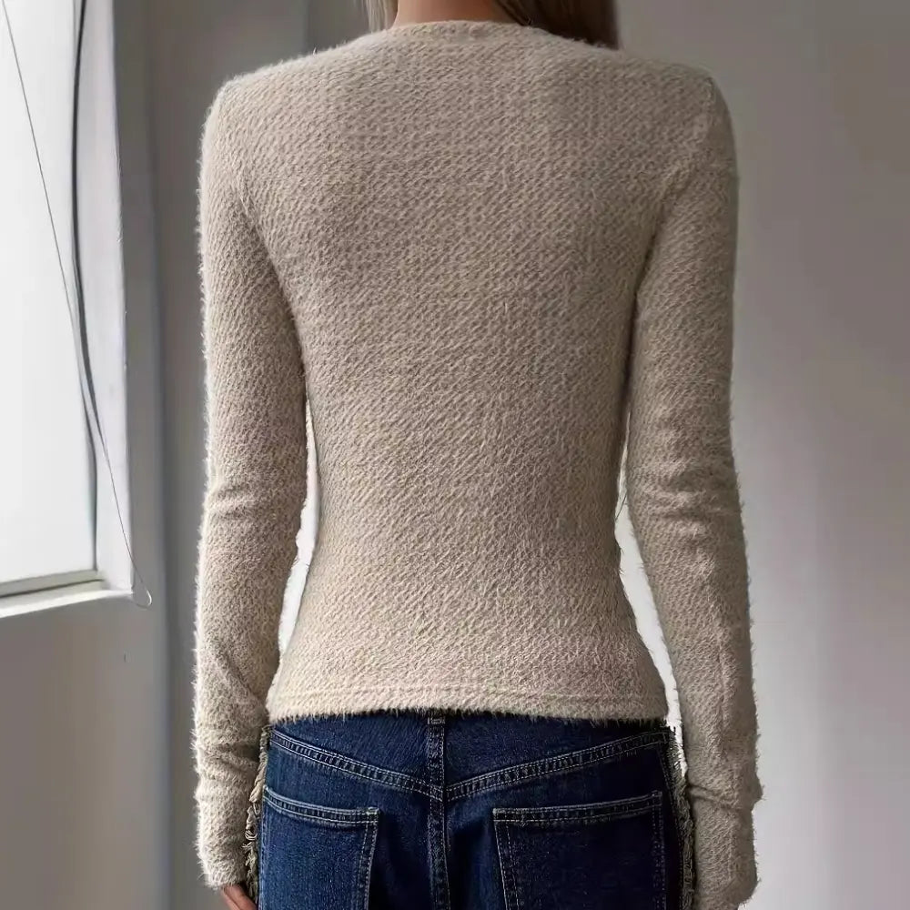 CozyKnits - Strikkegenser for Kvinner Motelys