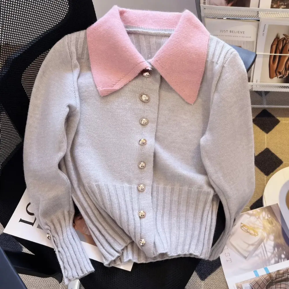 Strikket cardigan med kontrastfarger Motelys