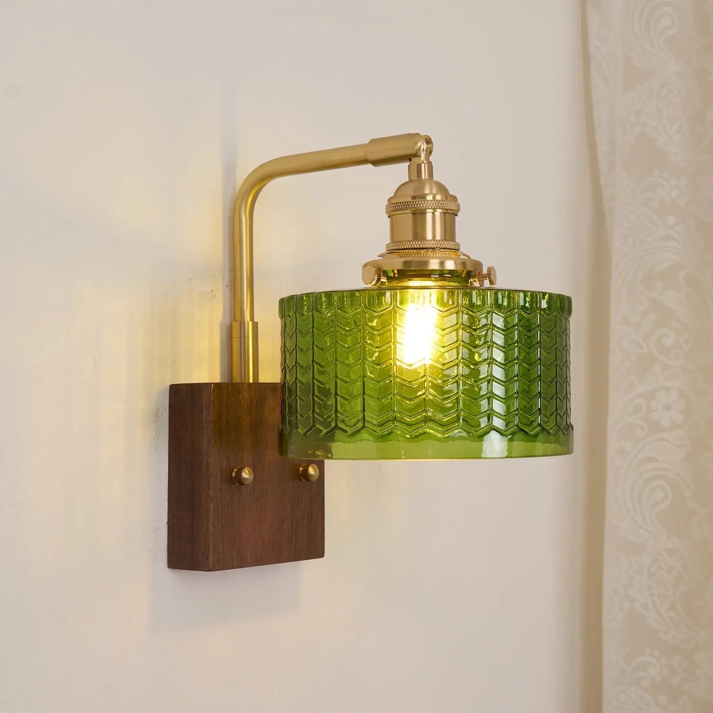 LumoGlow - Elegant Vegglampe for Modernt Interiør Motelys