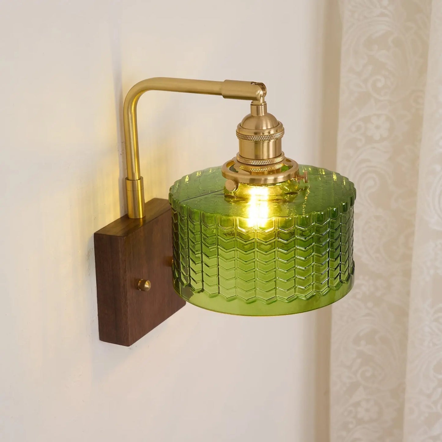 LumoGlow - Elegant Vegglampe for Modernt Interiør Motelys