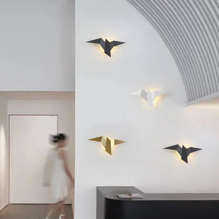LumaFlee - Stilig Vegglampe med Fugledesign for Et Unikt Uttrykk Motelys