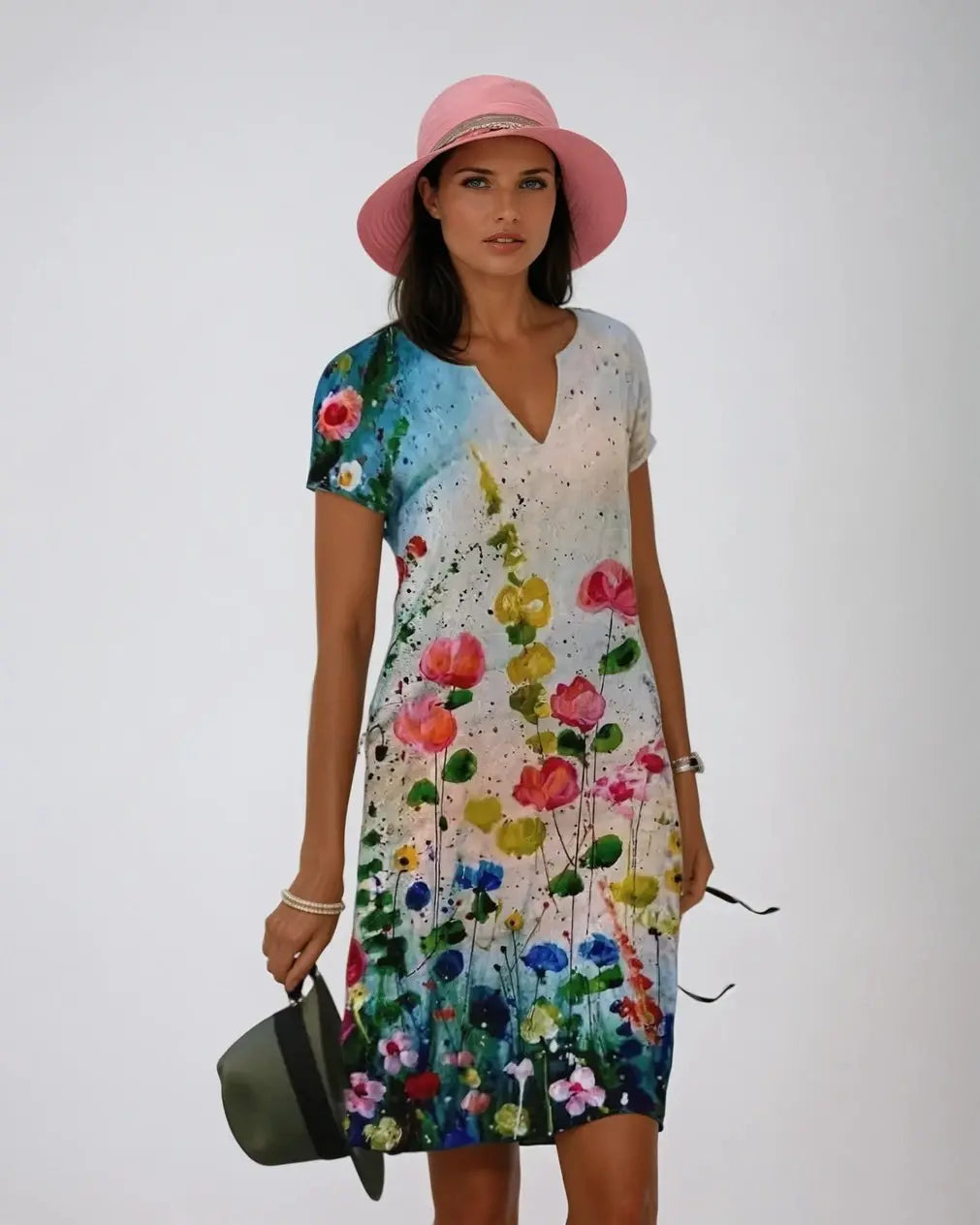 ChicSun - Sommerkjole med V-hals for Elegante Sommerdager Motelys