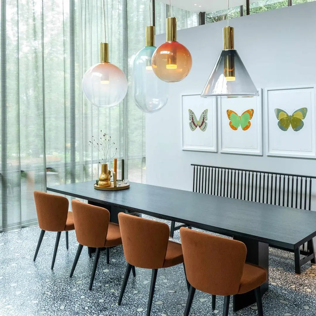 GlowSphere - Elegant Pendellampe for Stilfulle Interiør Motelys