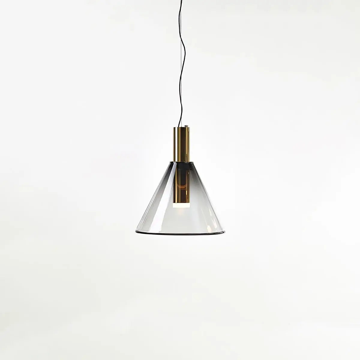 GlowSphere - Elegant Pendellampe for Stilfulle Interiør Motelys