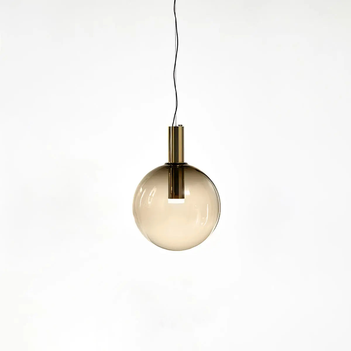 GlowSphere - Elegant Pendellampe for Stilfulle Interiør Motelys