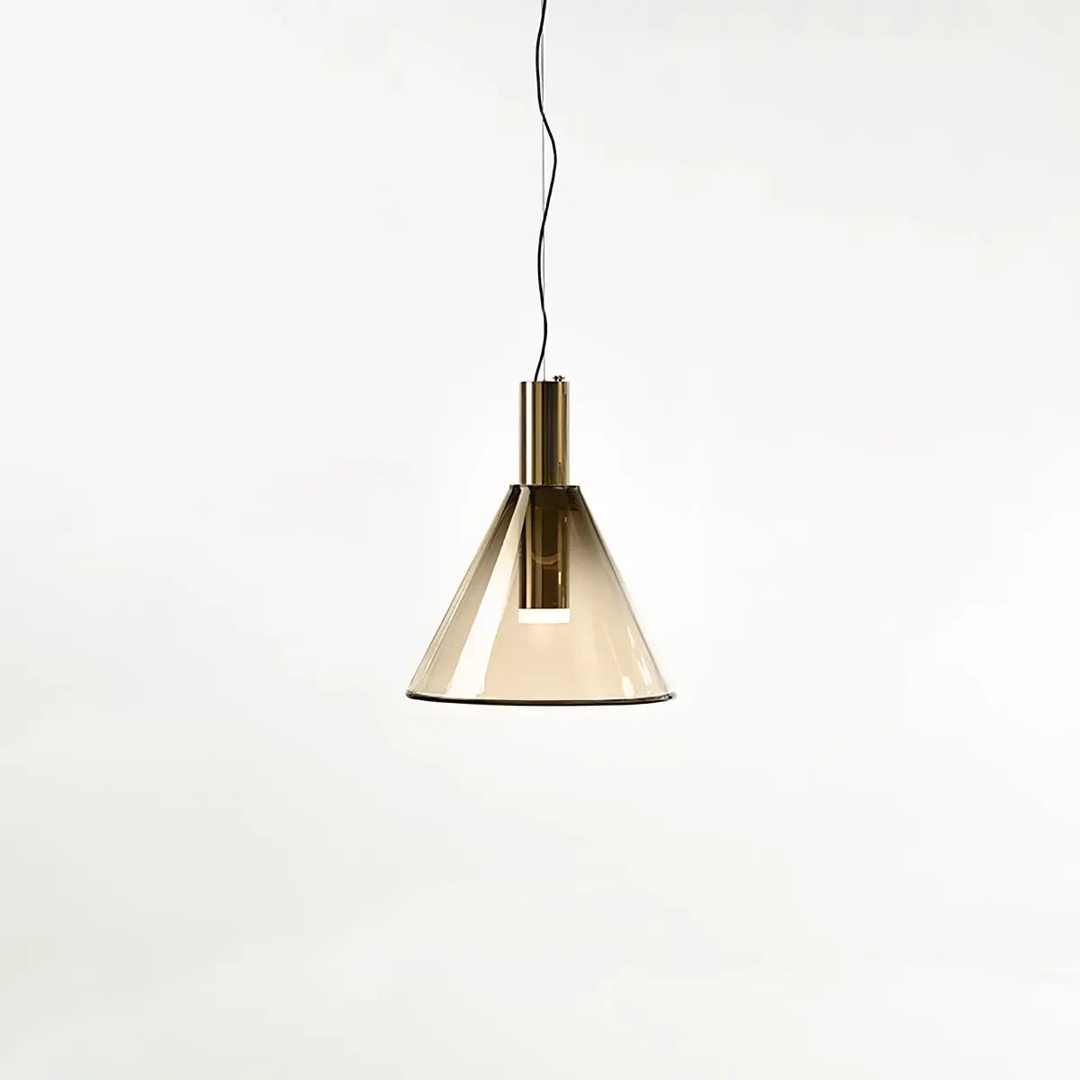 GlowSphere - Elegant Pendellampe for Stilfulle Interiør Motelys