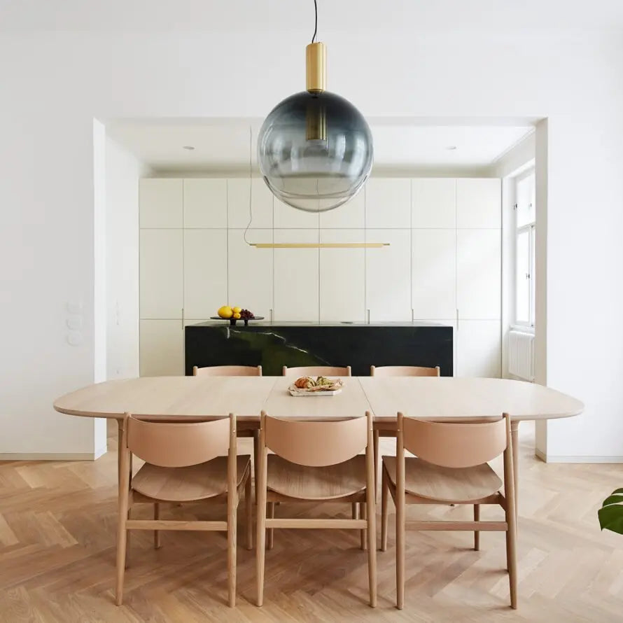 GlowSphere - Elegant Pendellampe for Stilfulle Interiør Motelys