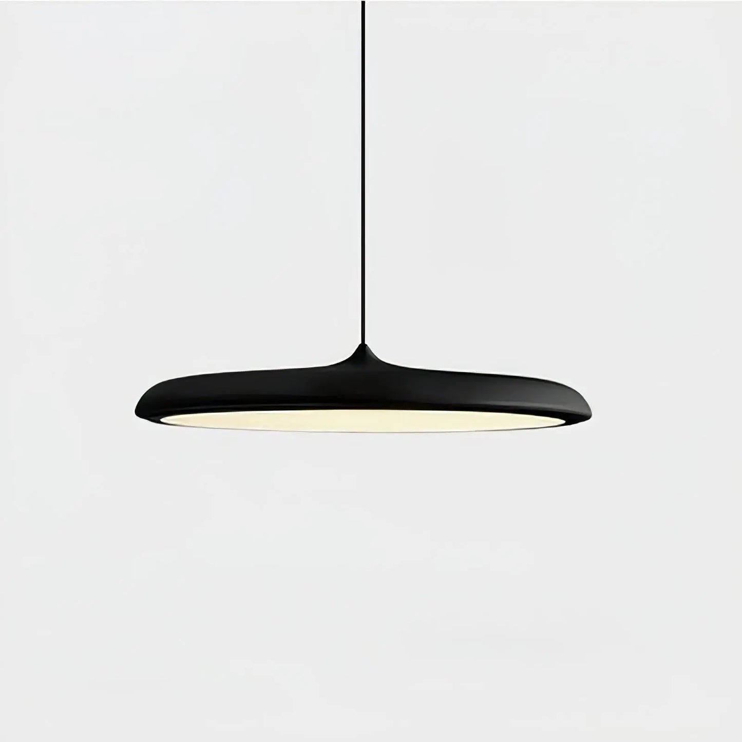 LuxeLight - Stilren Pendellampe for Hjemmekos Motelys
