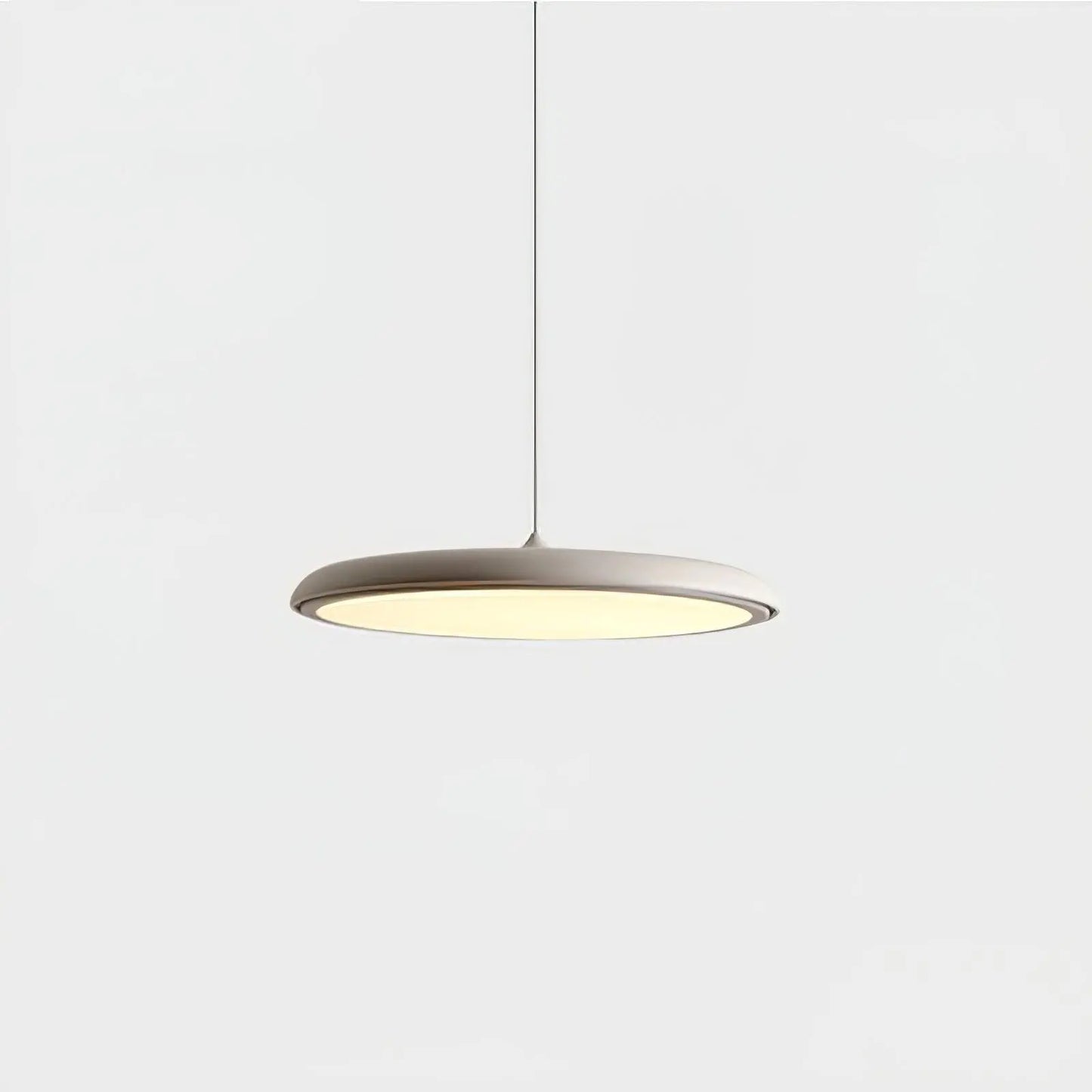 LuxeLight - Stilren Pendellampe for Hjemmekos Motelys