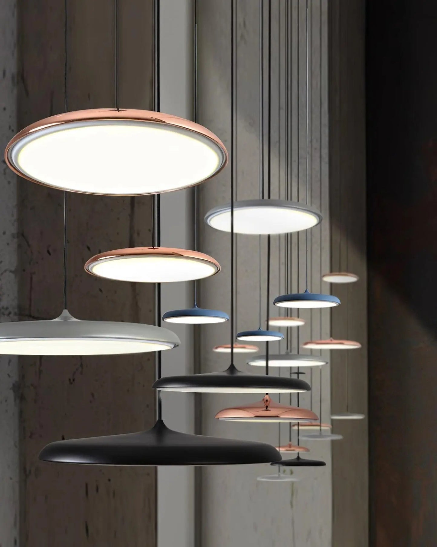 LuxeLight - Stilren Pendellampe for Hjemmekos Motelys