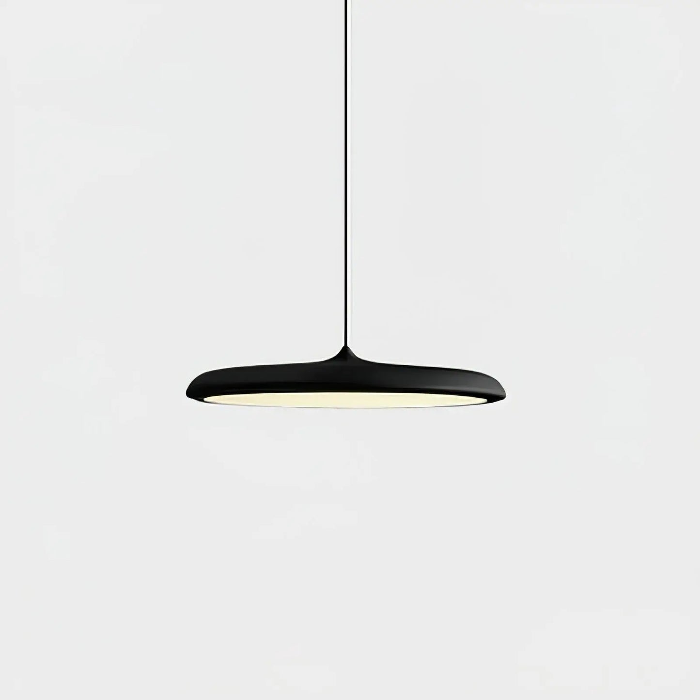 LuxeLight - Stilren Pendellampe for Hjemmekos Motelys