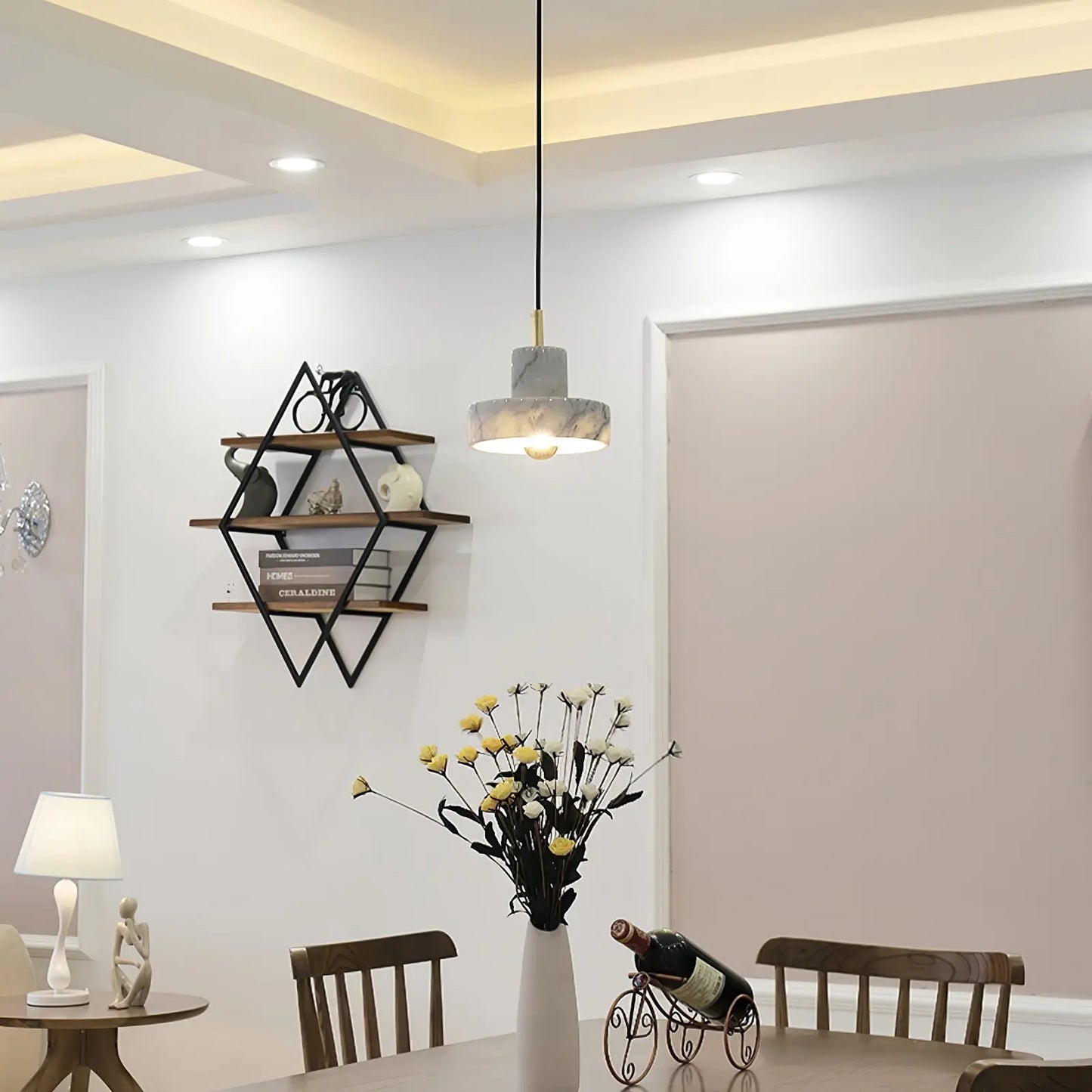 AuraLight - Elegant Marmor Pendellampe for Stilig Belysning Motelys