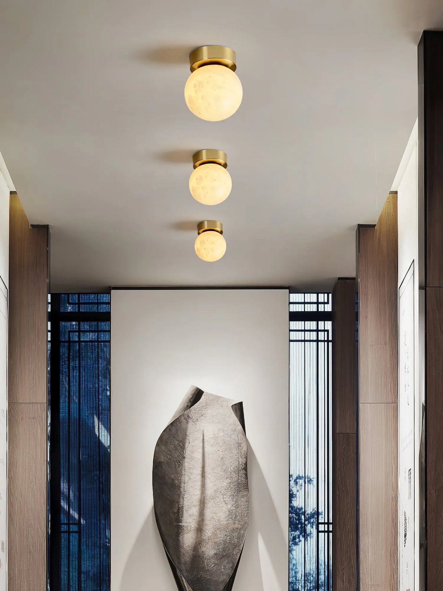AuraGlow - Stilig Moon Alabaster Taklampe for Magisk Belysning Motelys