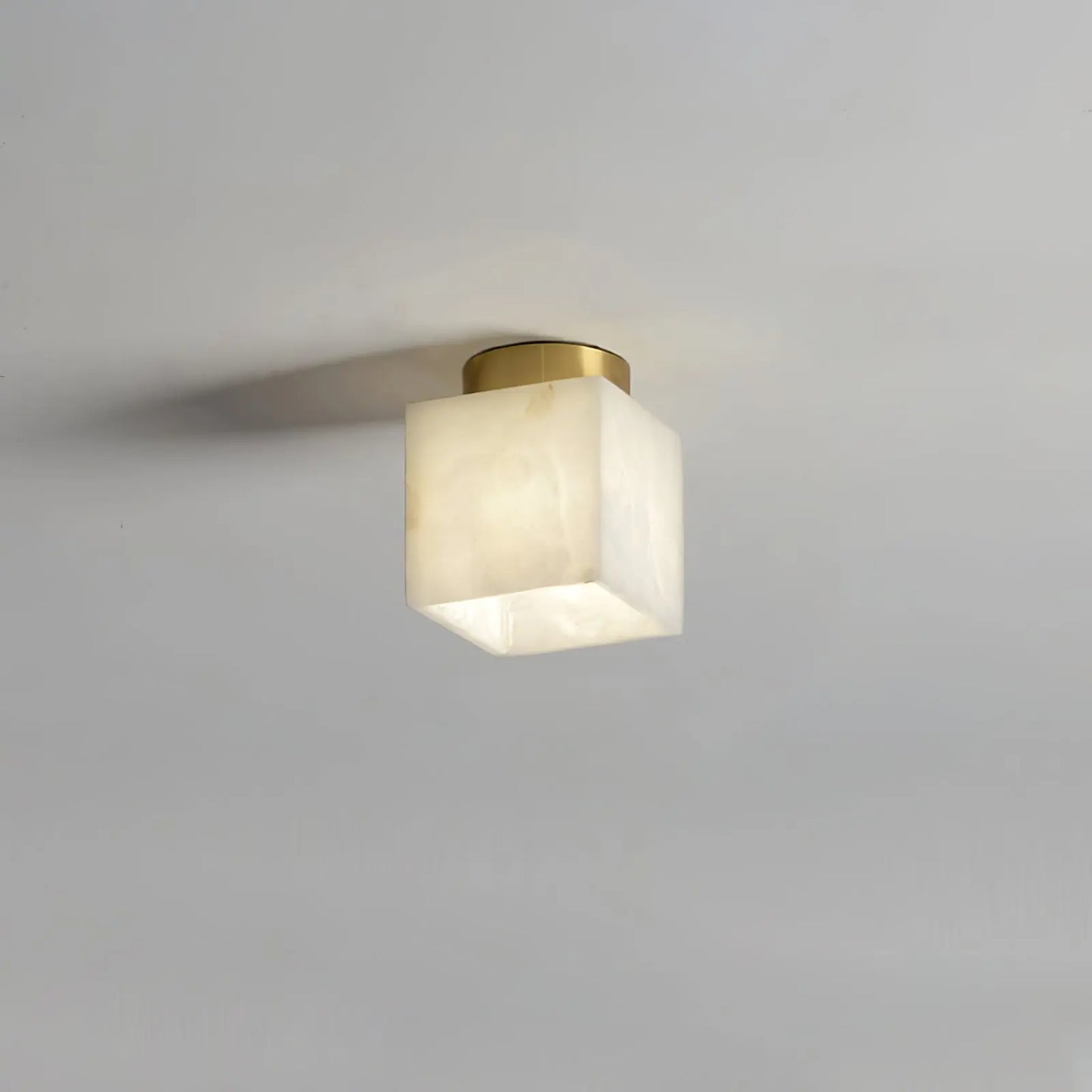 AuraGlow - Stilig Moon Alabaster Taklampe for Magisk Belysning Motelys