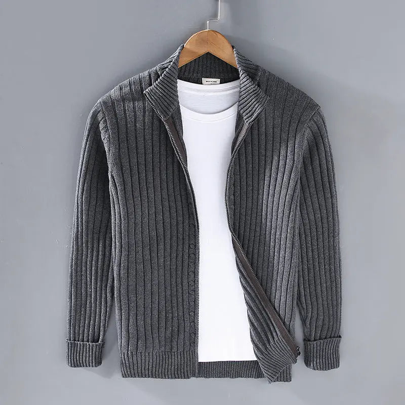 ChicKnit - Strikket Cardigan for Menn i Moderne Stil Motelys