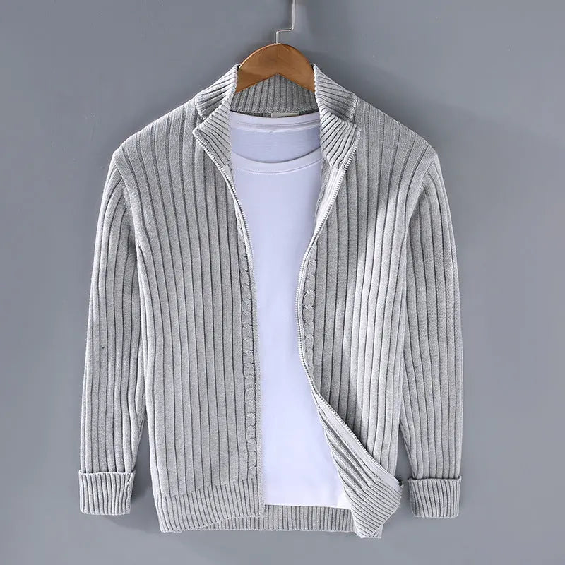 ChicKnit - Strikket Cardigan for Menn i Moderne Stil Motelys