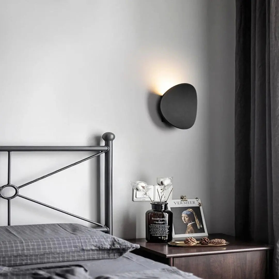Minimalistisk vegglampe Motelys