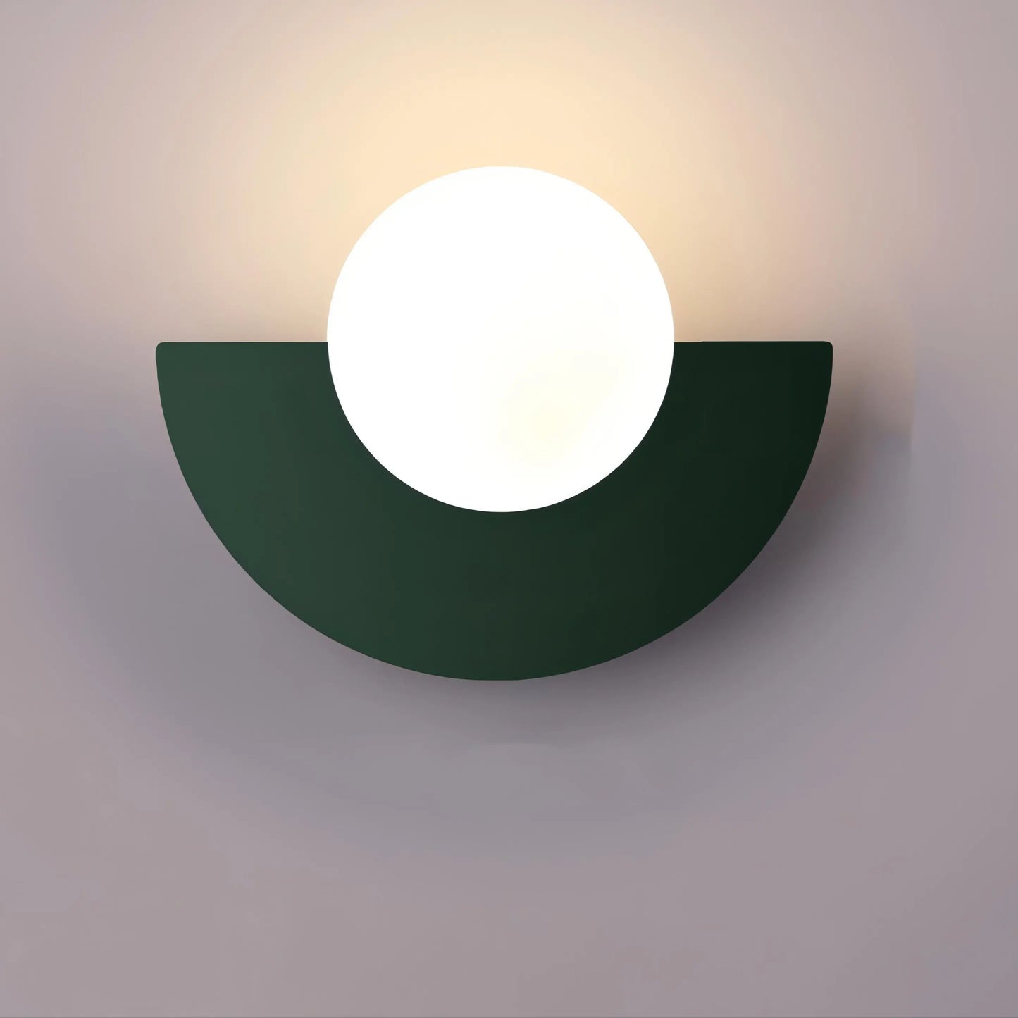 LunaGlow - Stilren Halvsirkelformet Vegglampe for Moderne Rom Motelys
