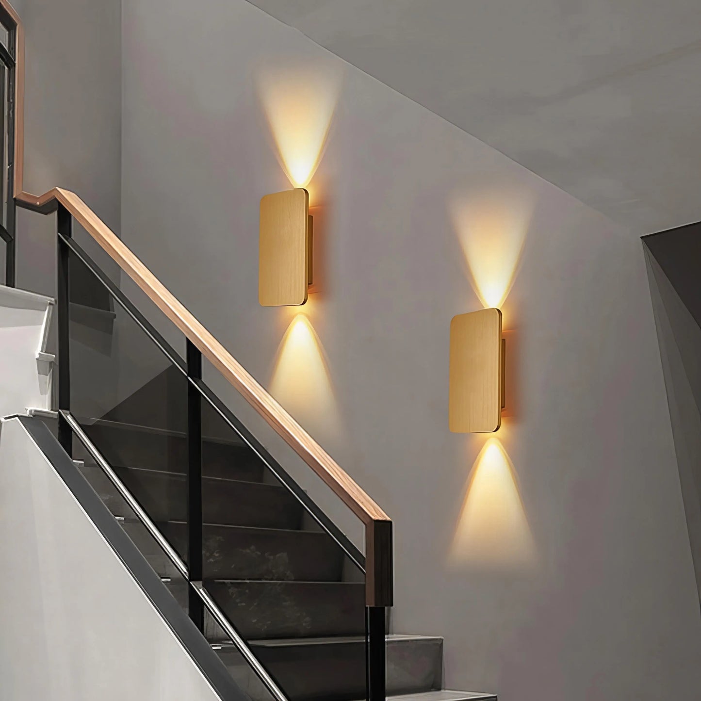 LumenArt - Rektangelformet Vegglampe for Elegant Belysning Motelys