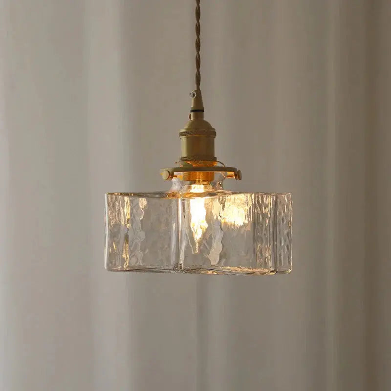 LuxeGlow - Retro Hengende Glasslampe for Klassiskt Design Motelys