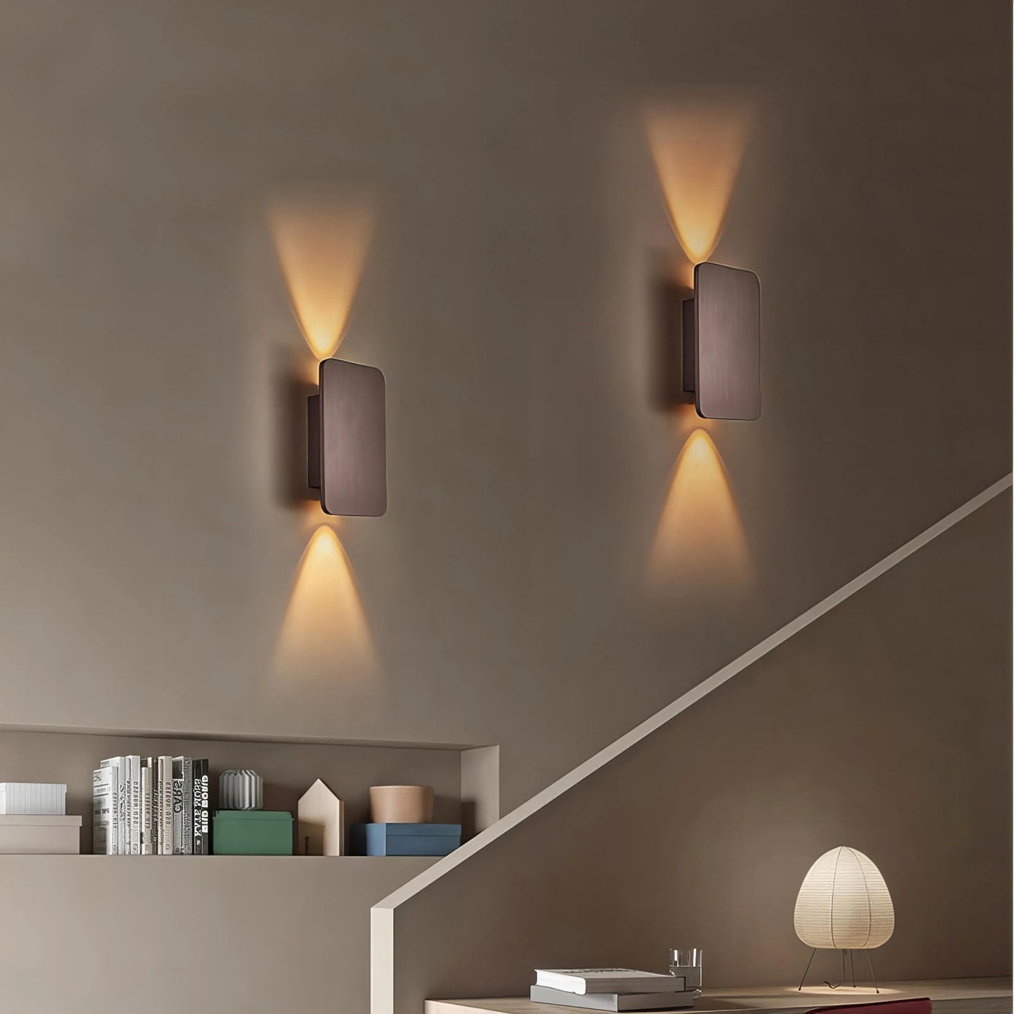 LumenArt - Rektangelformet Vegglampe for Elegant Belysning Motelys