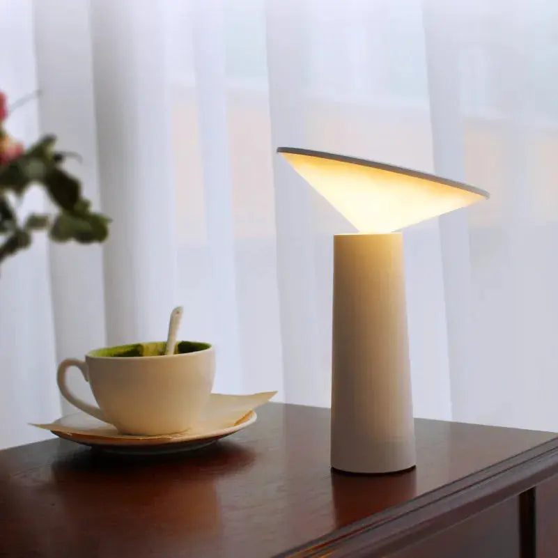 LumiFlex - Trådløs Bordlampe for Modern Belysning Motelys