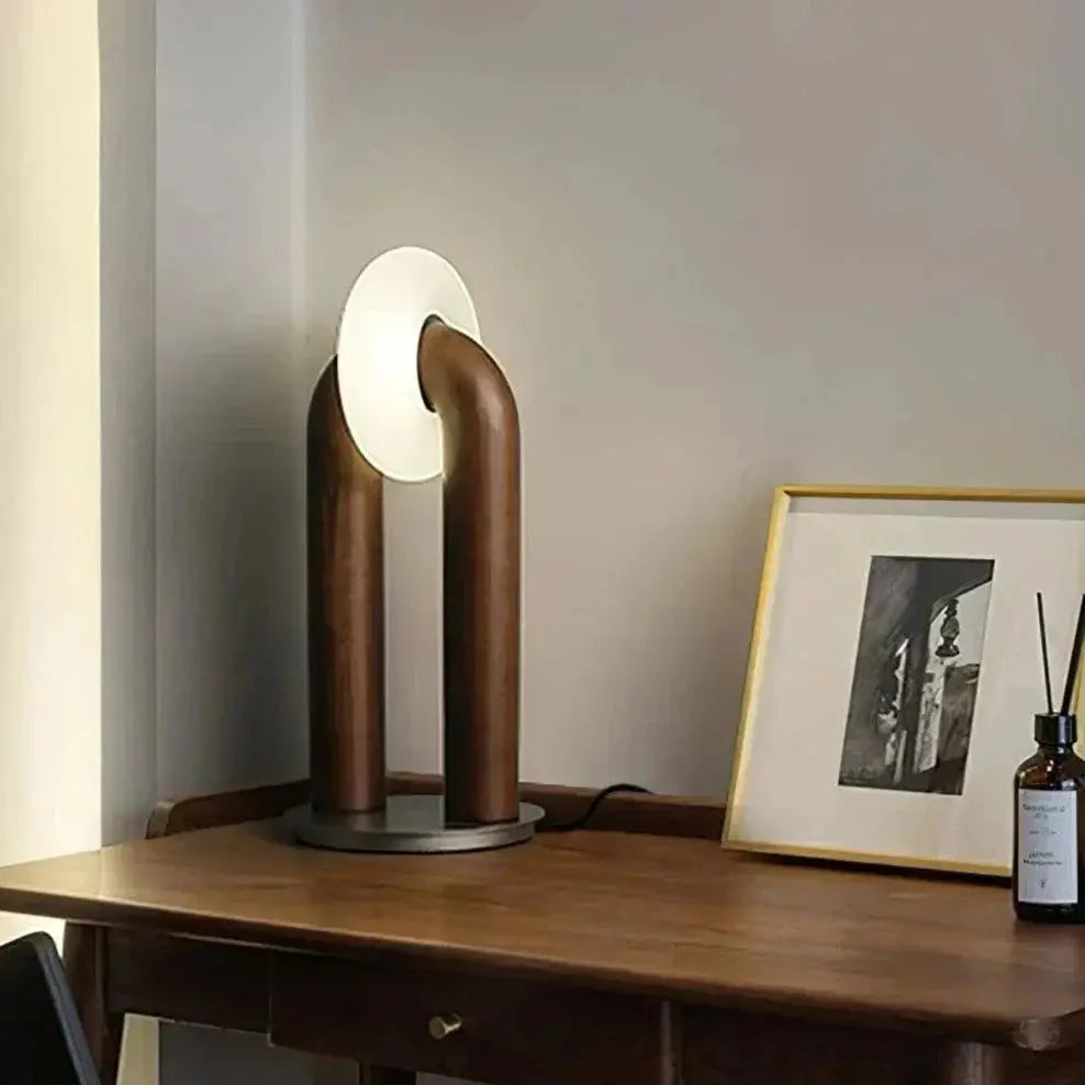BrightNest - Elegant Trådløs Bordlampe for Moderne Innredning Motelys