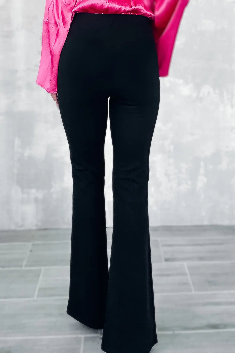 ChicVibe - Stilige Sorte Bukser med Delt Front for En Trendy Look Motelys