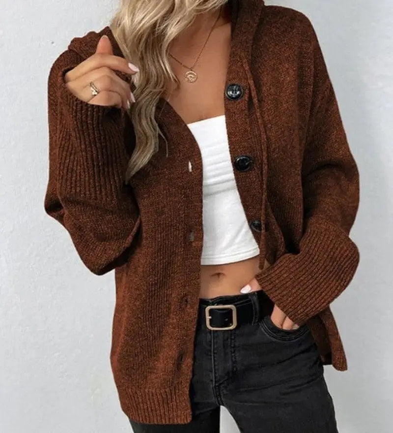 KnitNest - Strikket Cardigan for Komfy Høstlook Motelys