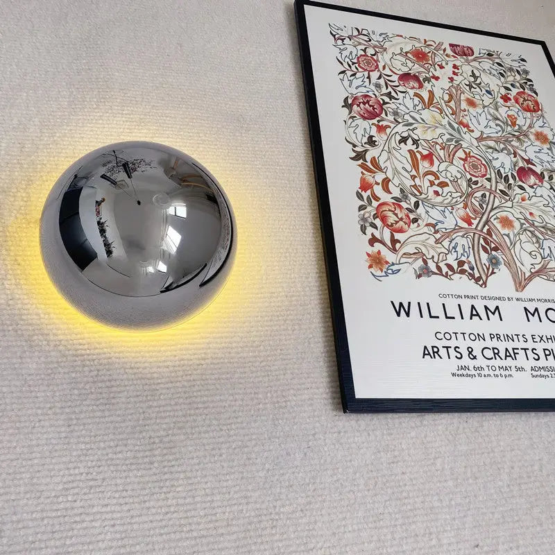 LumenWave - Elegant Vegglampe for Moderne Interiør Motelys
