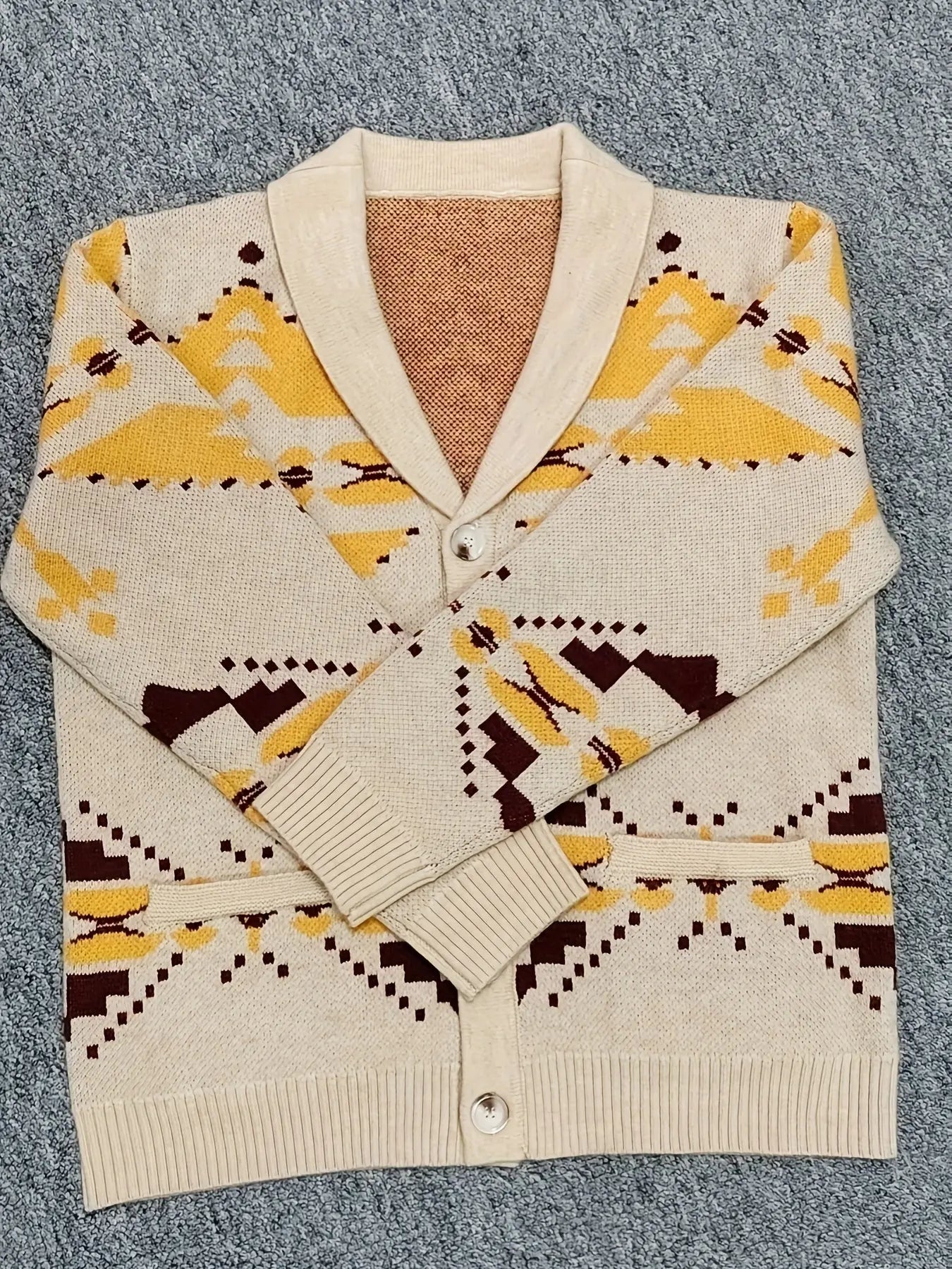 cardigan med knappelukking Motelys