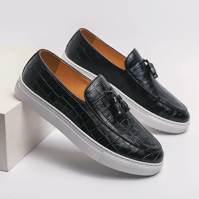 TrendStep - Sofistikerte Loafers for Menn som Holder Stilen Motelys