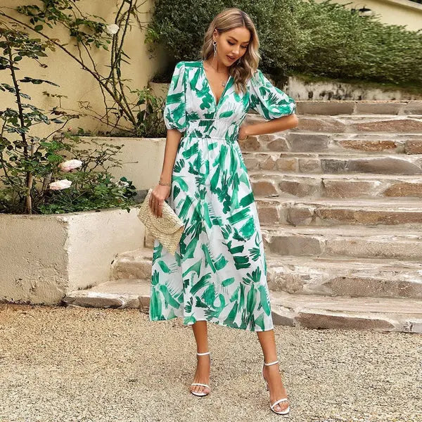 FloraVibe - Livlig Sommer Midi Kjole Motelys