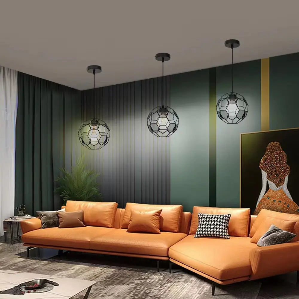 SportyGlow - Kreativ Pendellampe med Fotballskygge for Ungdomsrom Motelys