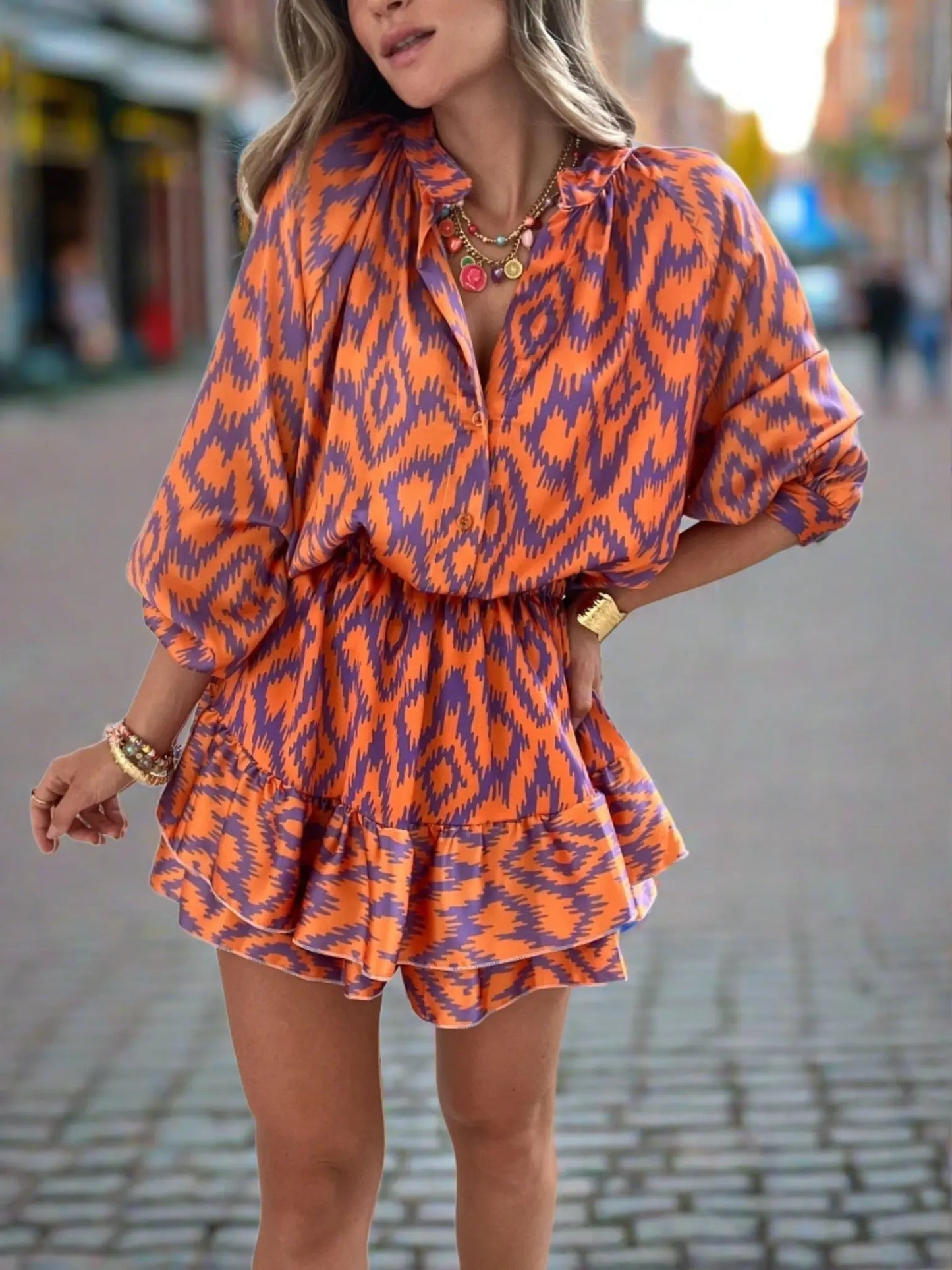 SunshineEssence - Midi Solkjole for Sommeren med Stil Motelys