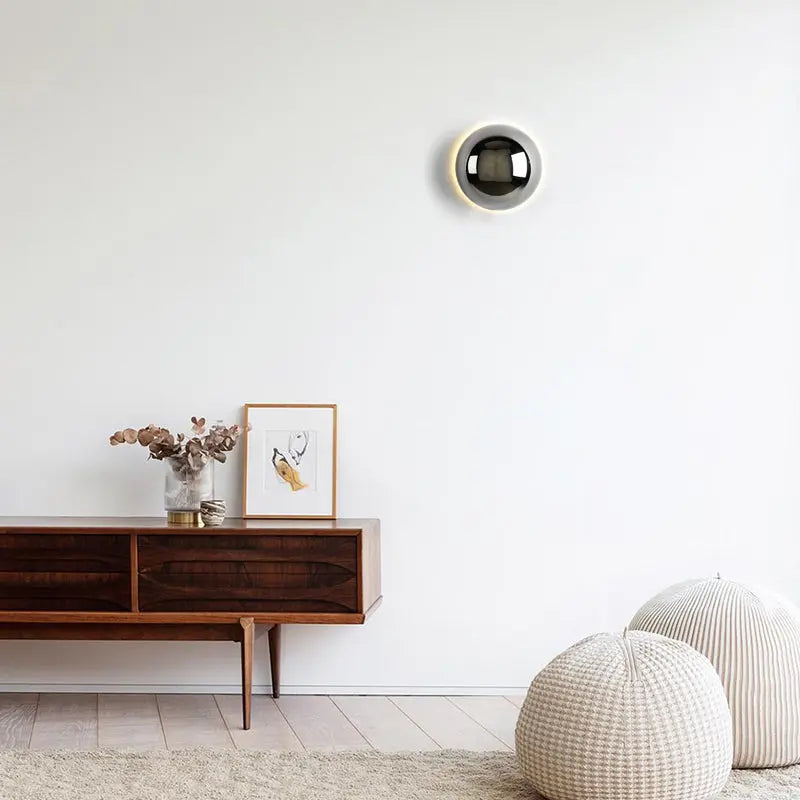 LumenWave - Elegant Vegglampe for Moderne Interiør Motelys