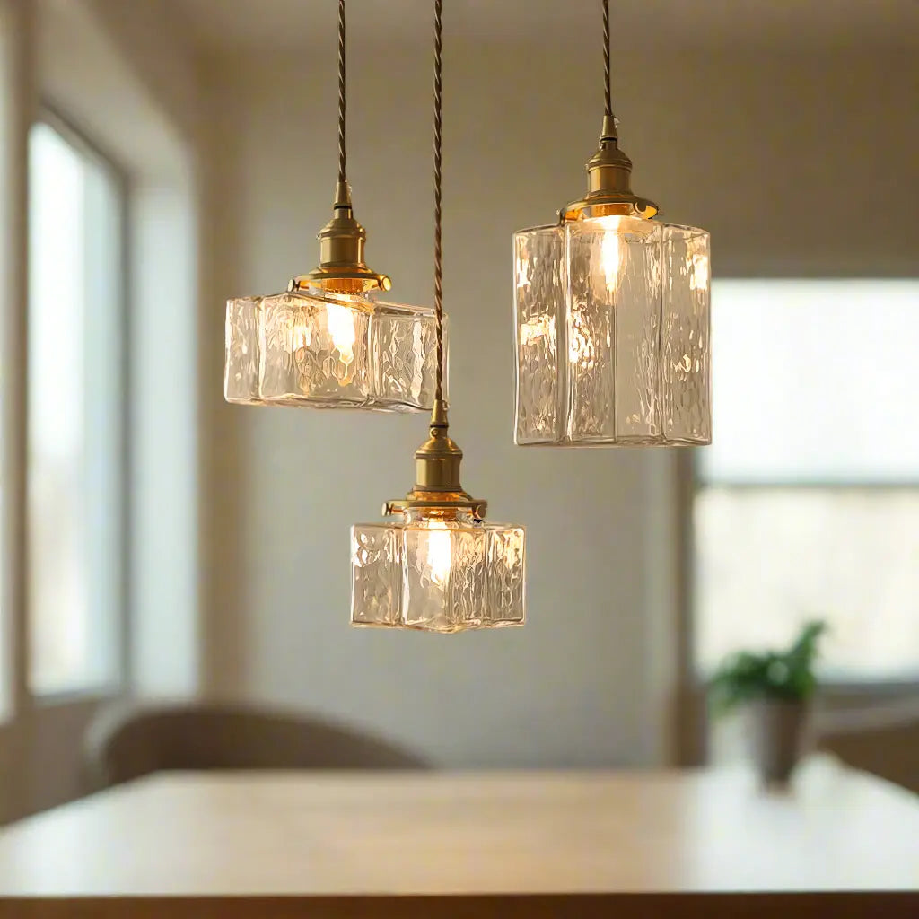 LuxeGlow - Retro Hengende Glasslampe for Klassiskt Design Motelys